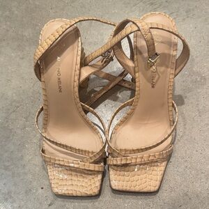 Antonio Melani Beige Croc-Embossed Heels